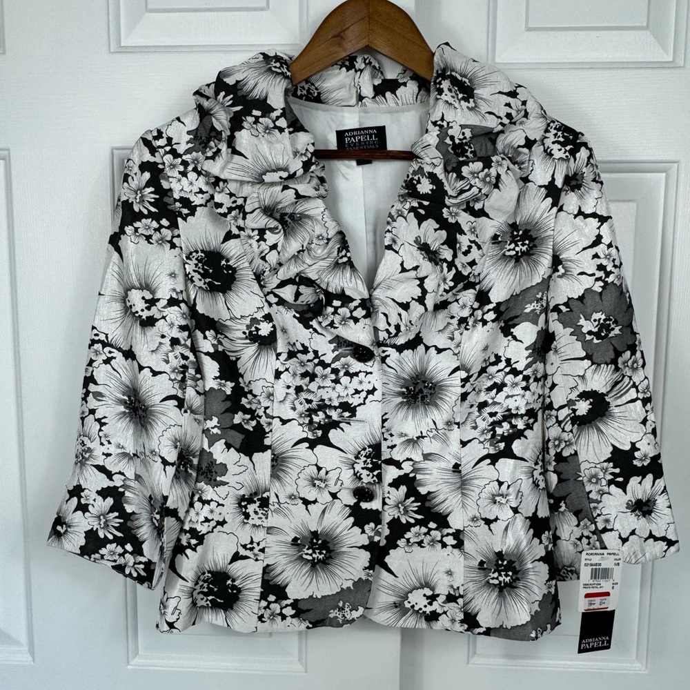 NWT ADRIANNA PAPELL Evening Black White Floral Petal Jacket 8